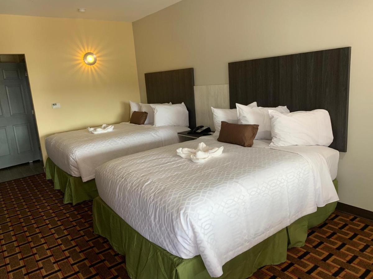 Homestay Inn & Suites Единбург Екстериор снимка